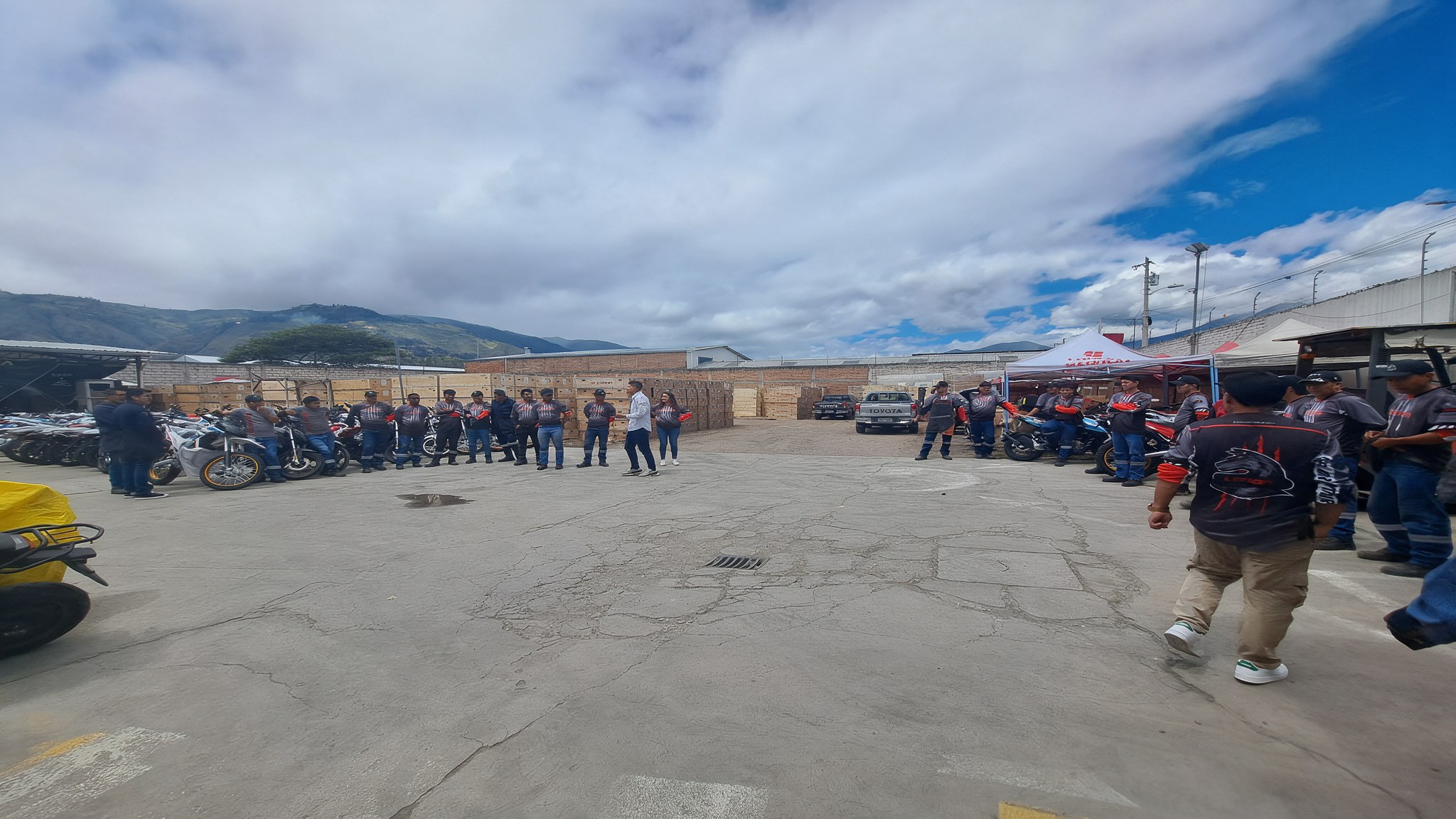 Charla de seguridad de Grupo Prevent con personal de campo